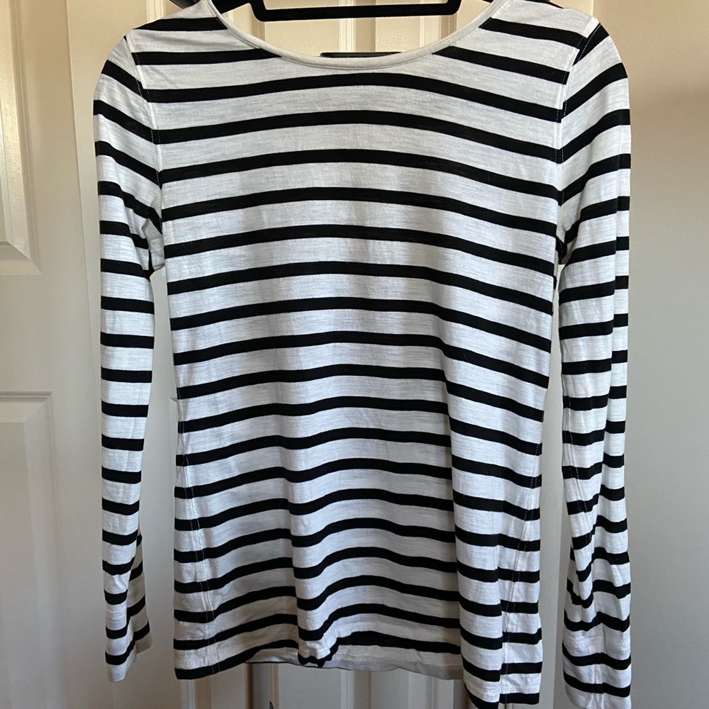 Long sleeve striped cotton top